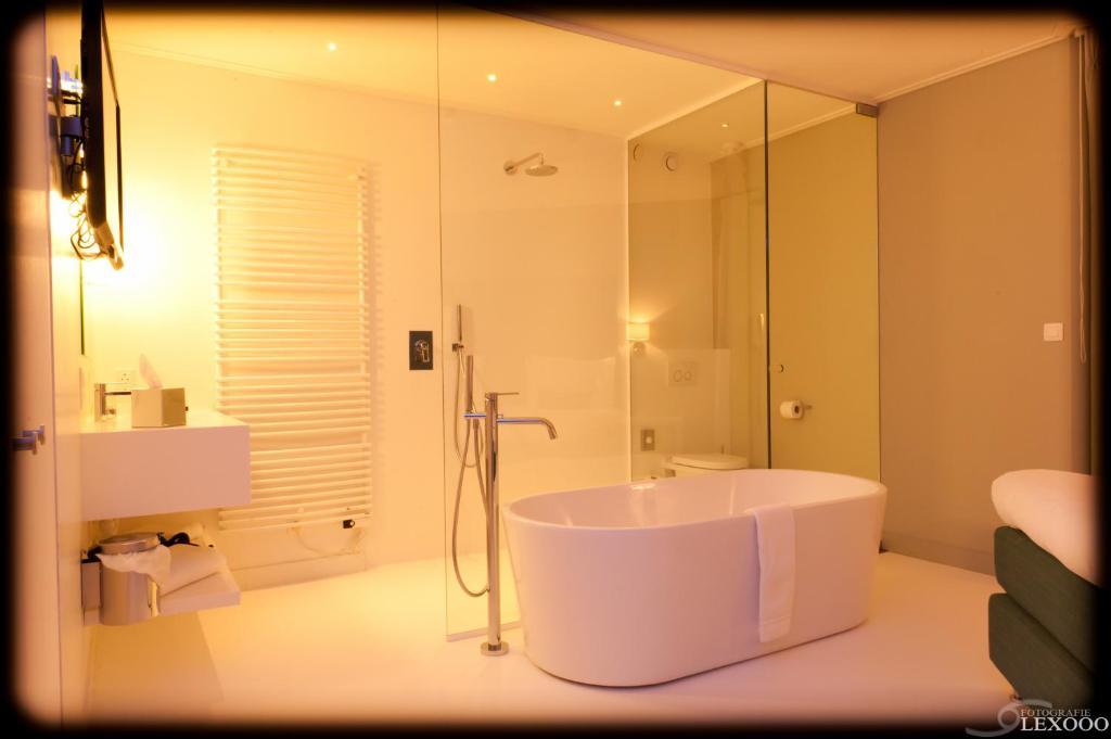 Vixx Suites Mechelen Room photo